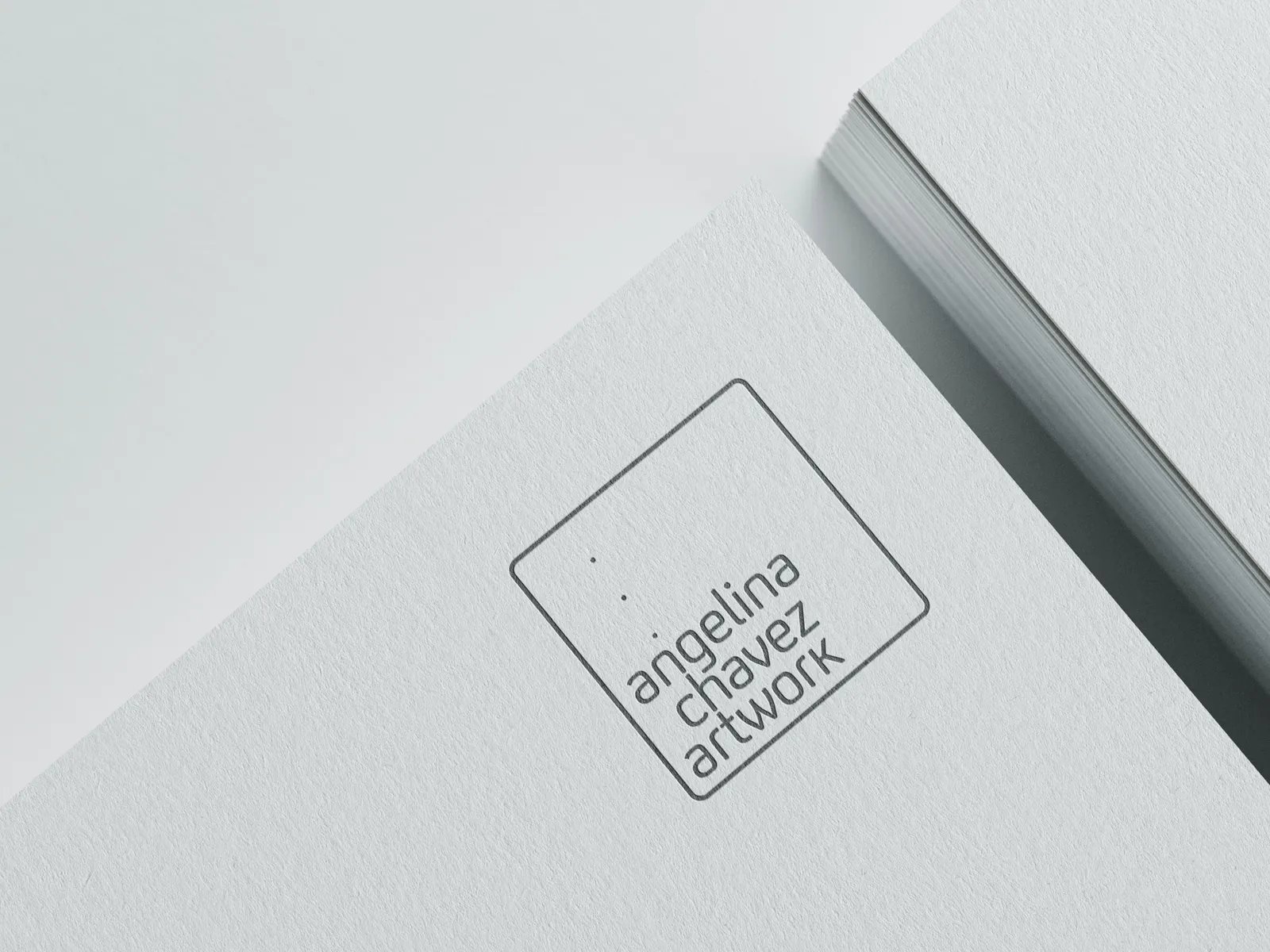 Logo, auf Papier geprägt